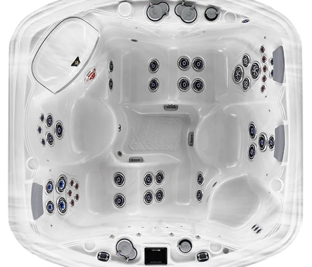 Marquis Spas Crown Resort